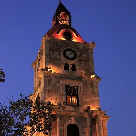 Knights Of Old Town Apartmán