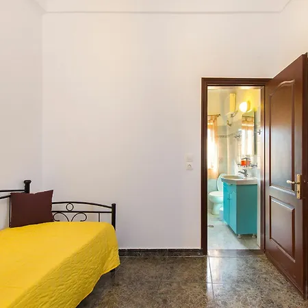 Knights Of Old Town Apartment