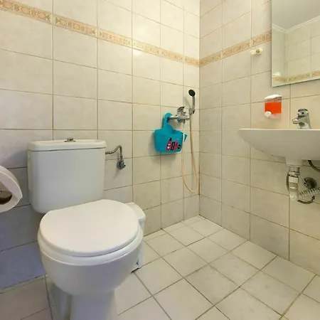 Knights Of Old Town Apartment